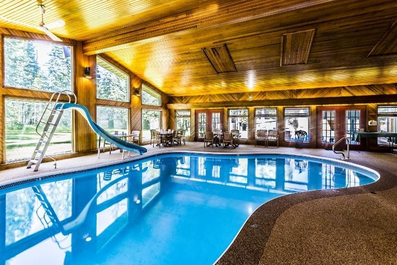 Rustlers Lodge Sundre 외부 사진