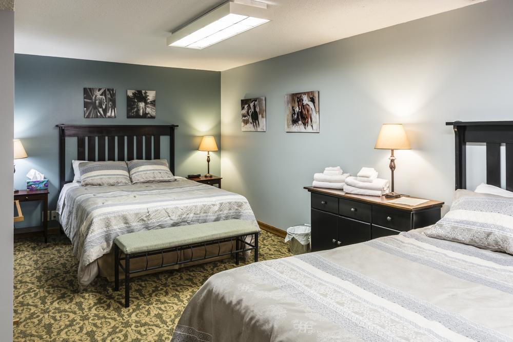 Rustlers Lodge Sundre 외부 사진